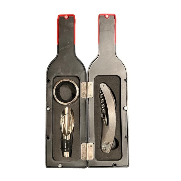 Other - NWOT Clos du Mirage Wine Lovers Gift Set